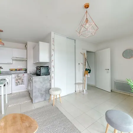 Very Two-room Appt - Vauban Tram Station